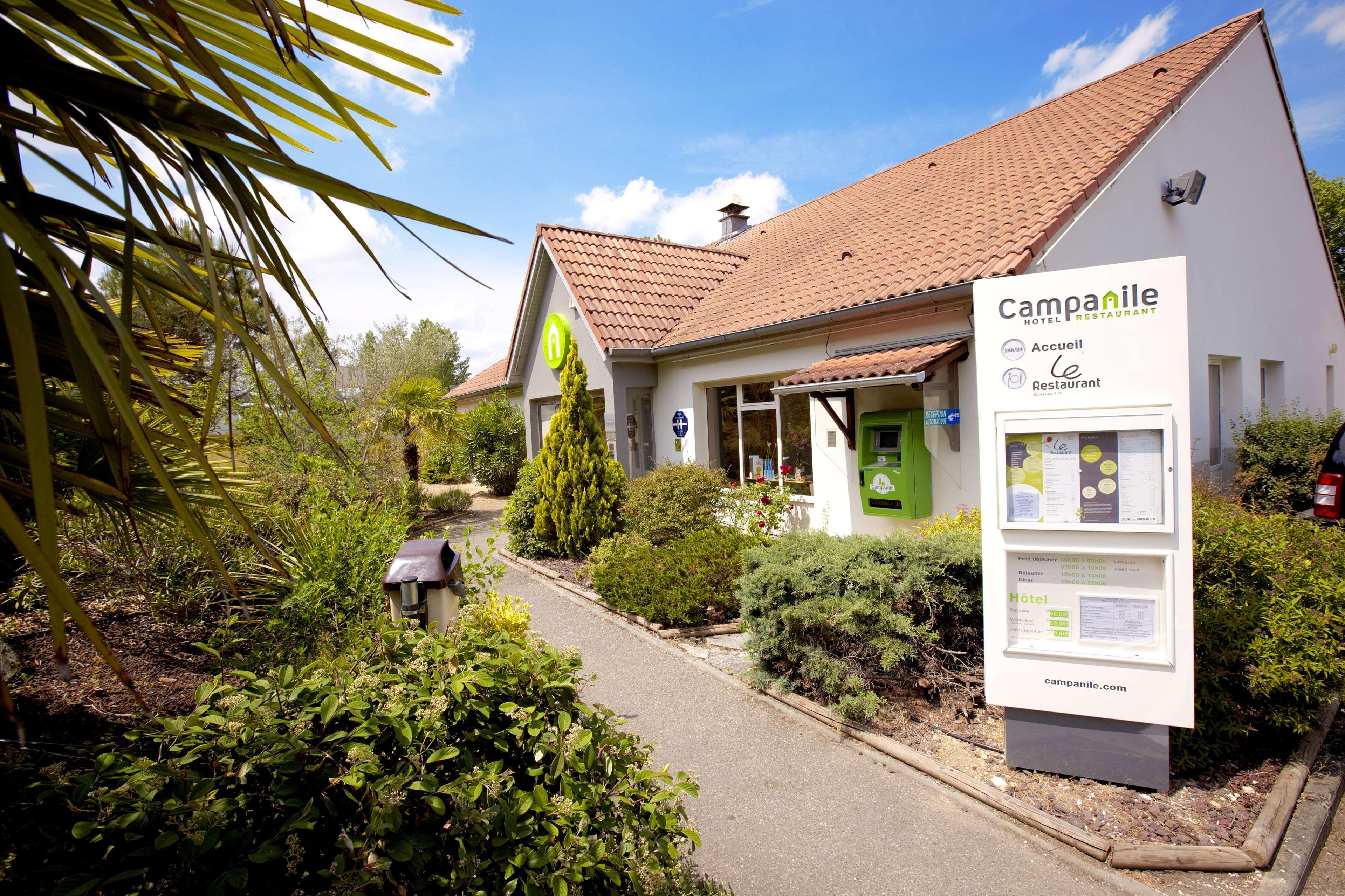 Campanile Hotel אוש מראה חיצוני תמונה