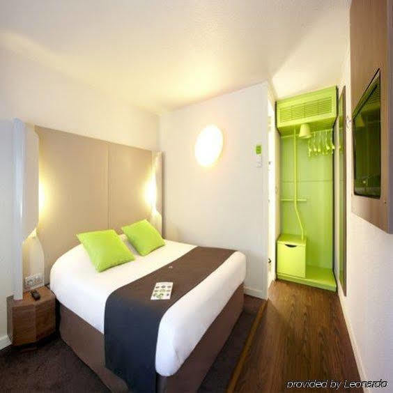 Campanile Hotel אוש מראה חיצוני תמונה